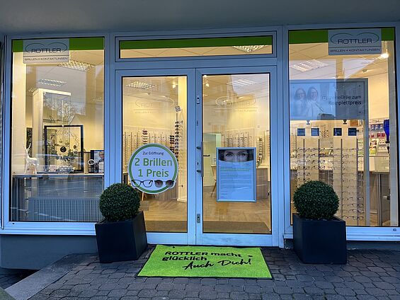 Brillen-Boutique Becker aus Werdohl übergibt ihren Standort an ROTTLER Bild1