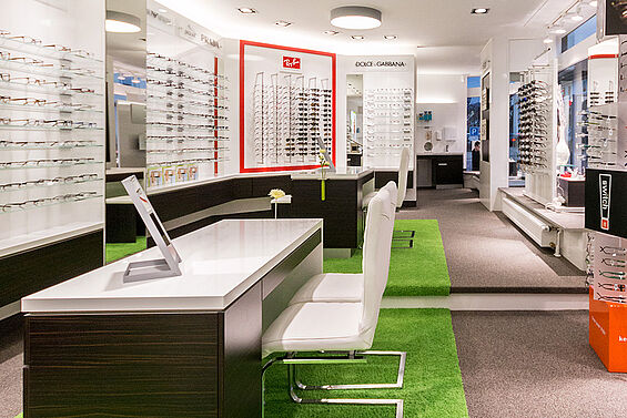Eine gute Nachricht für alle die eine Brille oder ein Hörgerät benötigen: Aus OPTICUM wird ROTTLER! Bild2