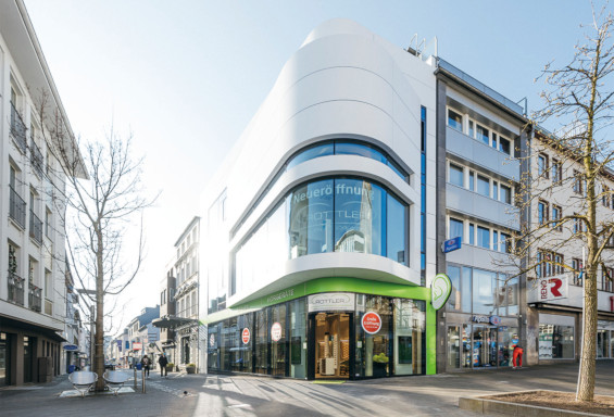 Neuer Flagship-Store in Mönchengladbach  Bild1
