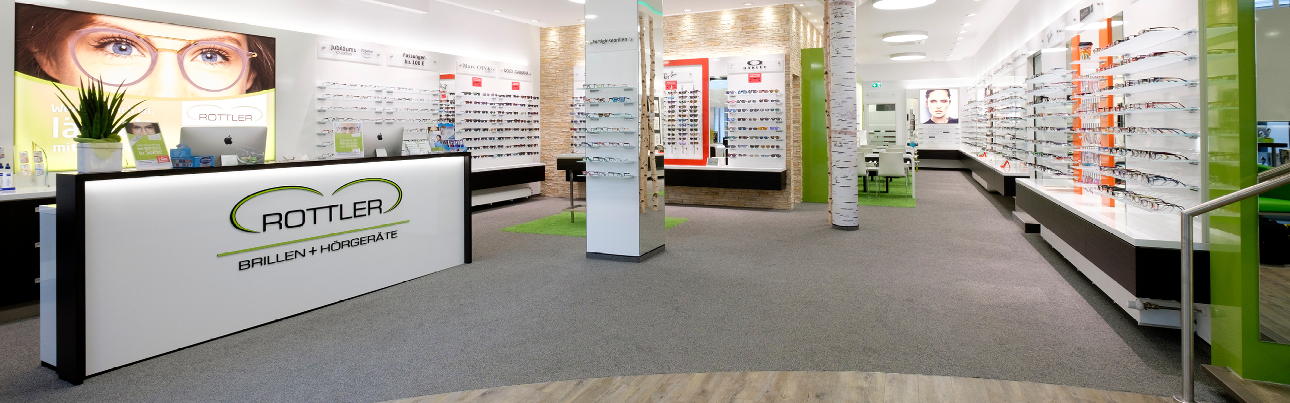 2560x800px-rottler-sehzentrum-hoerzentrum-brillen-hoergereate-soest
