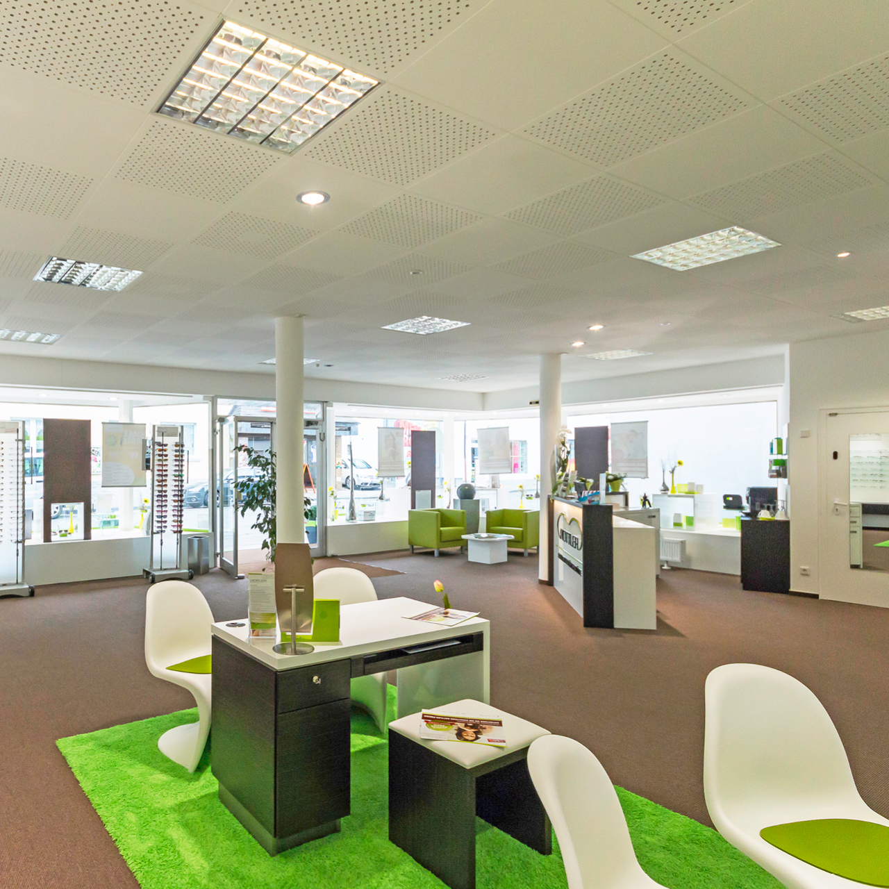 rottler-sehzentrum-hoerzentrum-brillen-hoergeraete-oeventrop3
