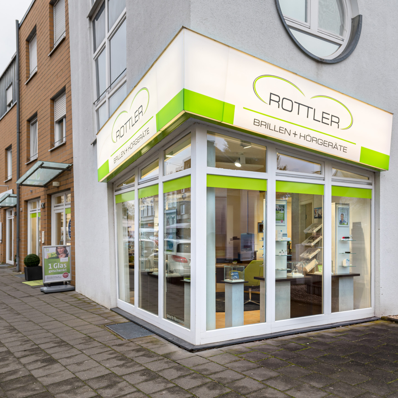 rottler-sehzentrum-hoerzentrum-hoergeraete-brillen-windberg