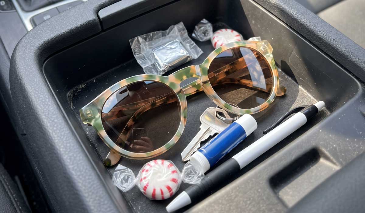 rottler_ratgeber_brille_im_auto