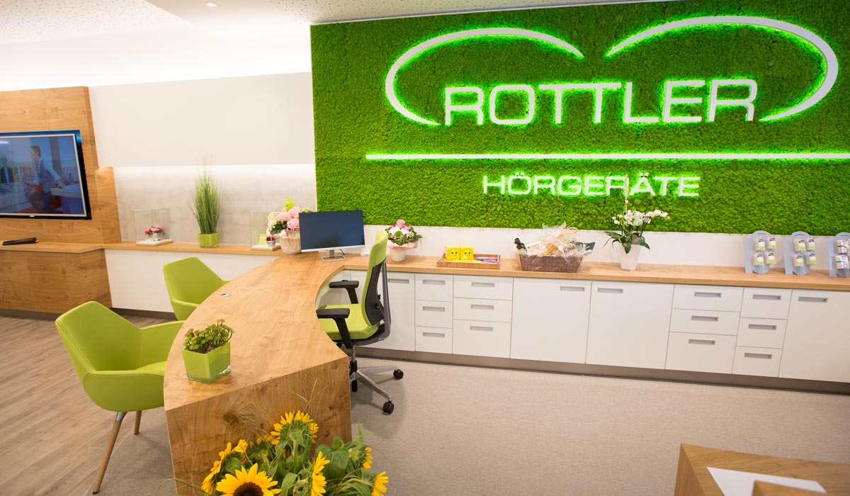 Vom Praktikum zur Ausbildung - Sina